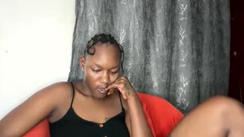 Snapshot of thick_jojo chatting on 11/16/25, 05:51 Call me Taliee online show from 11/16/25, 05:51