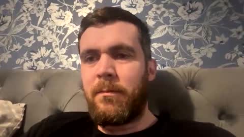 Snapshot of thickandmeaty9incher chatting on 09/19/25, 09:43 thickandmeaty9incher online show from 09/19/25, 09:43