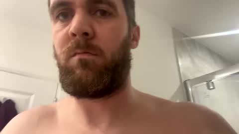 Snapshot of thickandmeaty9incher chatting on 09/19/25, 10:43 thickandmeaty9incher online show from 09/19/25, 10:43