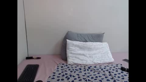 thickassebonyza online show from 04/28/26, 11:48