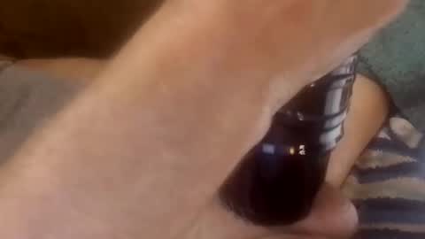 Snapshot of thickcock0008 chatting on 01/11/25, 04:03 thickcock0008 online show from 01/11/25, 04:03