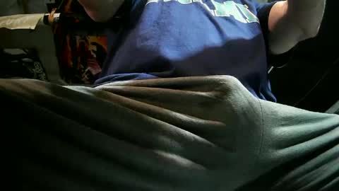 Snapshot of thickcock37 chatting on 10/14/25, 02:18 Thickcock37 online show from 10/14/25, 02:18