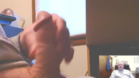 Snapshot of thickcock4u1105 chatting on 04/08/26, 11:32 thickcock4u1105 online show from 04/08/26, 11:32