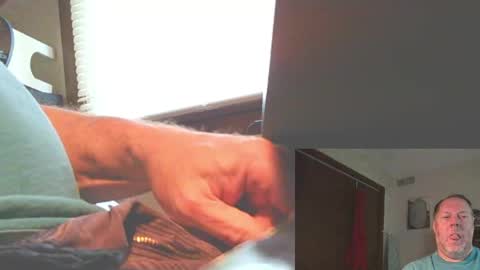 Snapshot of thickcock4u1105 chatting on 05/24/26, 04:34 thickcock4u1105 online show from 05/24/26, 04:34