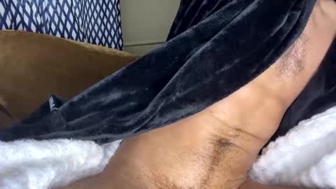 Snapshot of thickcockblacklightskin chatting on 03/05/25, 10:10 Mr. Perfect Dick online show from 03/05/25, 10:10