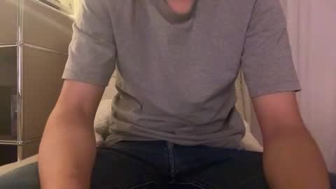 Snapshot of thickerbunny chatting on 03/21/26, 08:23 thickerbunny online show from 03/21/26, 08:23