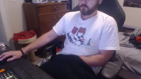 Snapshot of thickgarrett chatting on 11/06/25, 01:01 thickgarrett online show from 11/06/25, 01:01