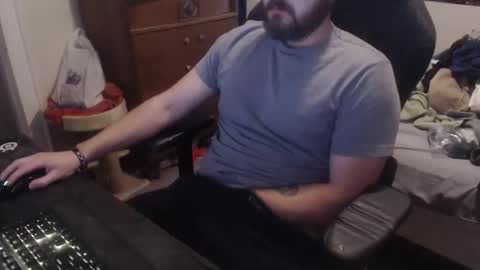 Snapshot of thickgarrett chatting on 11/24/25, 09:03 thickgarrett online show from 11/24/25, 09:03