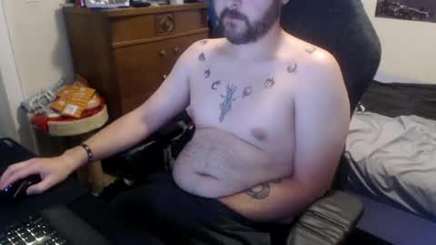 Snapshot of thickgarrett chatting on 07/01/26, 07:46 thickgarrett online show from 07/01/26, 07:46