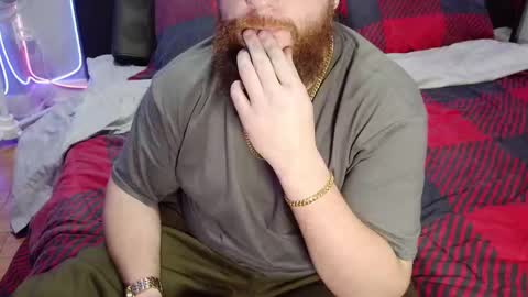 Snapshot of thickhandsomeman chatting on 12/12/24, 03:43 ThickHandsomeMan online show from 12/12/24, 03:43