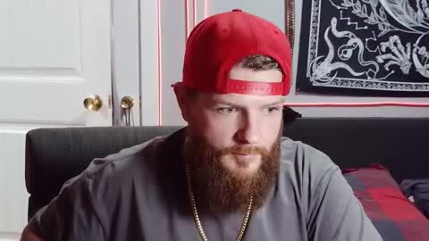 Snapshot of thickhandsomeman chatting on 12/15/24, 03:45 ThickHandsomeMan online show from 12/15/24, 03:45