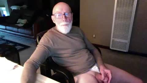 Snapshot of thickmorninwood chatting on 05/25/26, 02:45 thickmorninwood online show from 05/25/26, 02:45