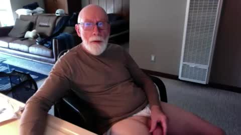Snapshot of thickmorninwood chatting on 06/01/26, 03:47 thickmorninwood online show from 06/01/26, 03:47