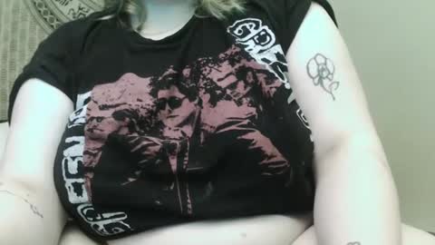 Ophelia online show from 02/19/25, 10:09