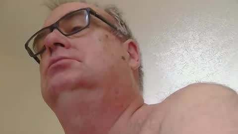 Snapshot of thickwhiteload chatting on 04/30/26, 02:45 thickwhiteload online show from 04/30/26, 02:45
