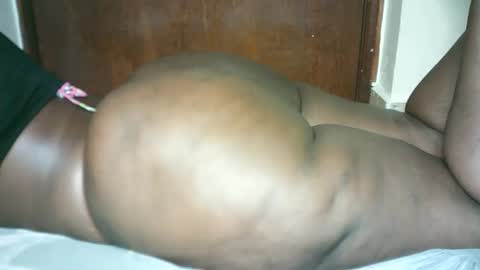 thickybabe_05 online show from 03/04/25, 09:54