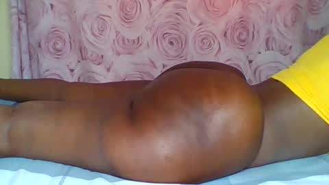 thickybabe_05 online show from 11/11/25, 06:13