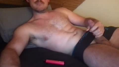 Snapshot of thierrinho8148 chatting on 12/18/25, 06:03 thierrinho8148 online show from 12/18/25, 06:03