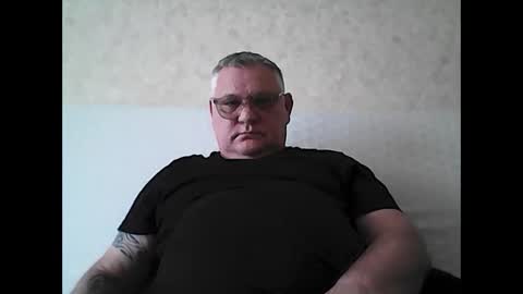 Thierrysymp online show from 10/18/25, 09:21