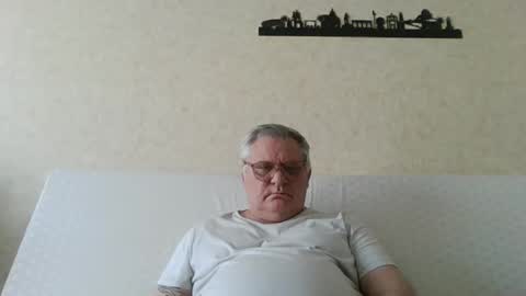 Thierrysymp online show from 04/05/26, 04:59