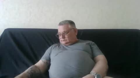 Thierrysymp online show from 04/13/26, 05:40