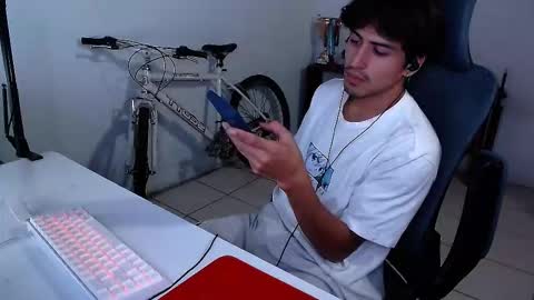 thieves_us online show from 10/28/25, 03:54