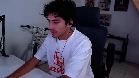 thieves_us online show from 10/31/25, 07:04