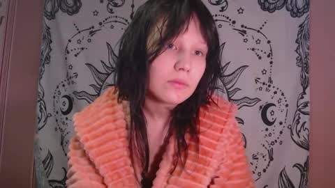 thighswithspikes online show from 02/08/26, 08:07