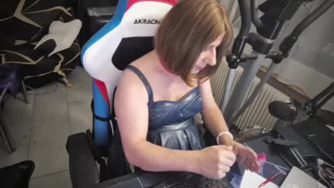 thihold online show from 01/04/25, 07:02