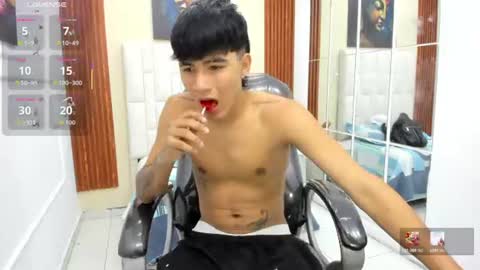 Snapshot of thiiago_collins chatting on 06/20/26, 10:12 THIAGO COLLINS online show from 06/20/26, 10:12