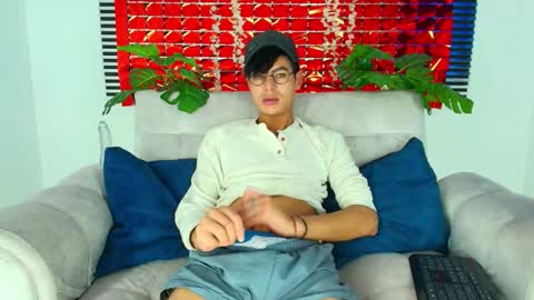 Thiago Saenzz online show from 02/12/26, 06:36