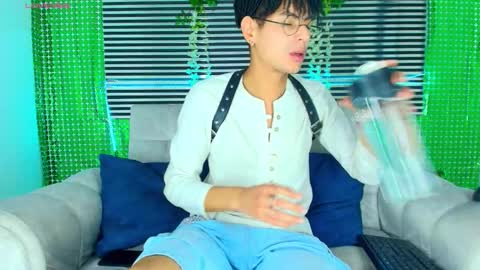 Thiago Saenzz online show from 03/23/26, 05:50