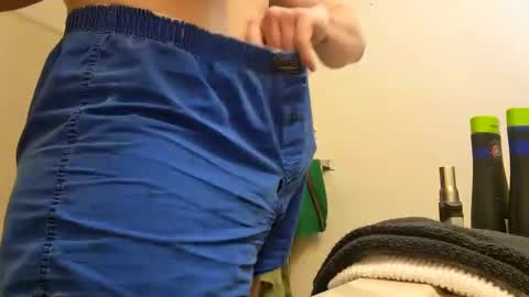 Snapshot of thikchikpapi chatting on 02/24/25, 08:38 Thikchikpapi online show from 02/24/25, 08:38