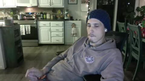 Snapshot of thirdforyou chatting on 12/22/25, 05:04 thirdforyou online show from 12/22/25, 05:04