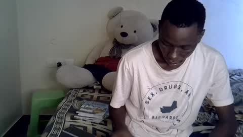 Snapshot of thirstyspoiller254 chatting on 05/02/26, 10:53 thirstyspoiller254 online show from 05/02/26, 10:53