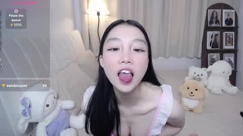 kk online show from 12/17/25, 01:00