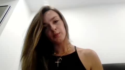 Snapshot of thisgirl_x chatting on 07/19/26, 11:08 thisgirl_x online show from 07/19/26, 11:08