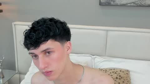 Thom online show from 04/28/26, 12:10