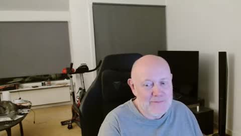 thomas315627 online show from 05/19/26, 10:49
