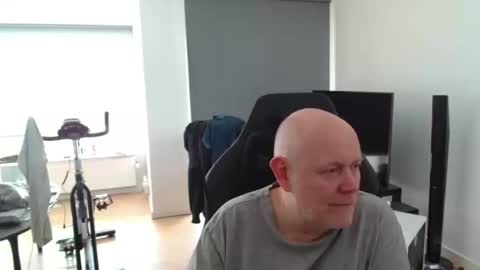thomas315627 online show from 06/01/26, 01:57