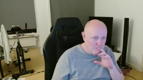 thomas315627 online show from 06/03/26, 10:15