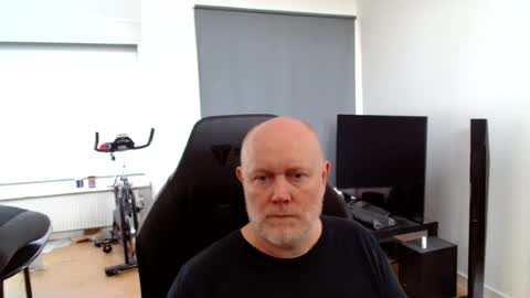 thomas806035 online show from 08/03/26, 10:10