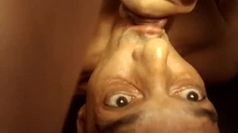 thomas984037 online show from 10/04/25, 05:16