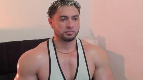 Thomas Brandon online show from 04/05/26, 01:58