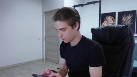 THOMAS BRONS online show from 06/04/26, 01:50