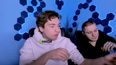 thomas_crow online show from 02/16/26, 07:43