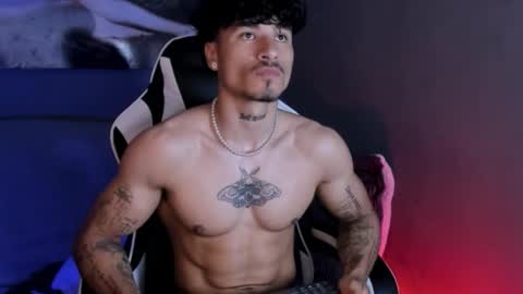 Thomas 3  JUST STAY AND BE MY LAST LOVE online show from 03/25/26, 06:47