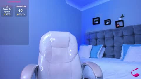 Thomas online show from 11/24/25, 12:16