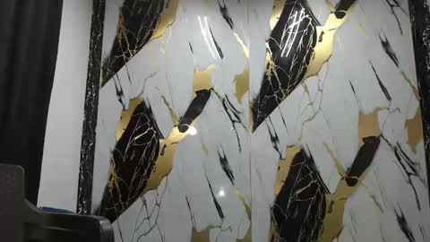 Thomas online show from 11/06/25, 09:15