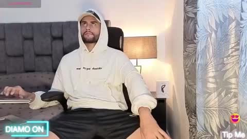 Thomas online show from 10/14/25, 04:08